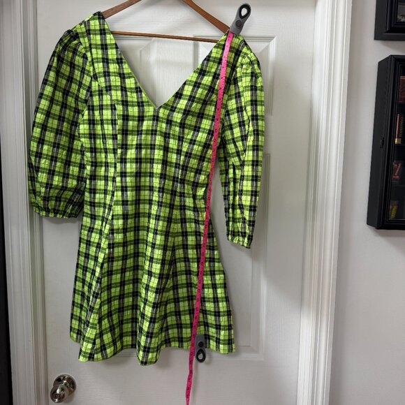 CIDER Women's Black/Lime Neon Plaid V-Neck Half Sleeve Mini Dress Size Large NWT - Picture 3 of 10